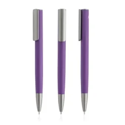 Aluminiowy długopis z gumowym wykończeniem / Rubal / Fioletowy IP13158556