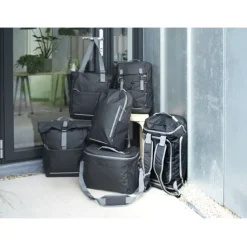 Aqua wodoodporny plecak z recyklingu z certyfikatem GRS na 15-calowego laptopa o pojemności 21 l / Czarny 13004390