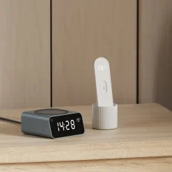 Bezprzewodowa ładowarka Xoopar Reddi Charge PD z zegarem / Ciemnoszary LT41315-N0060