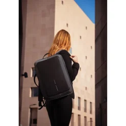 Bobby Bizz 2.0 plecak chroniący przed kieszonkowcami / Czarny P705.921