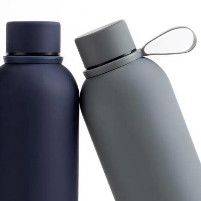 Butelka termosowa o pojemności 500 ml z gumowym wykończeniem / Thermal / Royal blue IP37072264