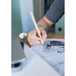 Drewniany długopis z trzonem o przekroju kwadratowym | Arisoa / Neutralny VA083-00