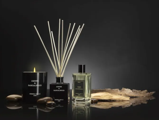 Dyfuzor Premium Reed100ml Amber andSandalwood CERERIA MOLLA / Czarny B3CM-1317