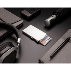 Etui na karty kredytowe, ochrona RFID / Srebrny P820.042