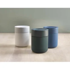 Java kubek ceramiczny z silikonową osłoną i plastikową pokrywką 330 ml / Czarny 10080890
