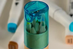 Kredki drewniane 6 kolorów BECKY w pudełku z recyklingu / Niebieski 113204