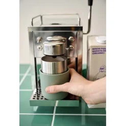 Mepal Ellipse przenośny kubek na kawę o pojemności 300 ml  / Szałwiowy zielony 10096461