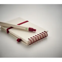 Notesy A6 z kartonu po mleku / Czerwony MO6837-05
