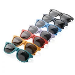 Okulary przeciwsłoneczne, PP z recyklingu / Czarny P453.891
