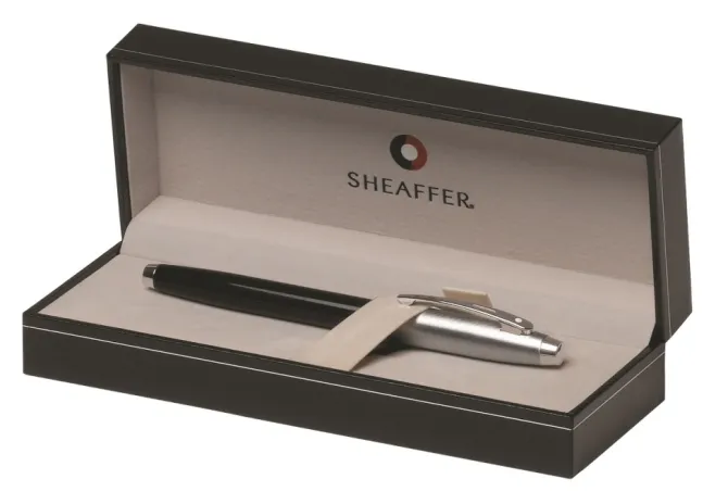 Pióro wieczne Sheaffer kolekcja 100, czarne/chrom, wykończenia chromowane, etui prezentowe / Czarny EXP9313PN-CZ