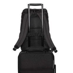 Plecak na laptopa 15" Swiss Peak AWARE™ RPET / Czarny P763.111