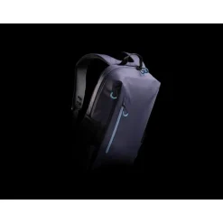Plecak na laptopa 15,6" Swiss Peak Lima AWARE™, ochrona RFID / Niebieski P763.155