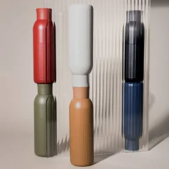 Sagaform Tekla Push stalowa butelka z zakrętką (z recyklingu) 500 ml / Ciemnoniebieski LT52134-N0010