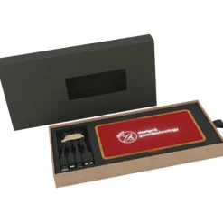 SCX.design P36 podświetlany bezprzewodowy powerbank 5000 mAh / Mid red 2PX05921