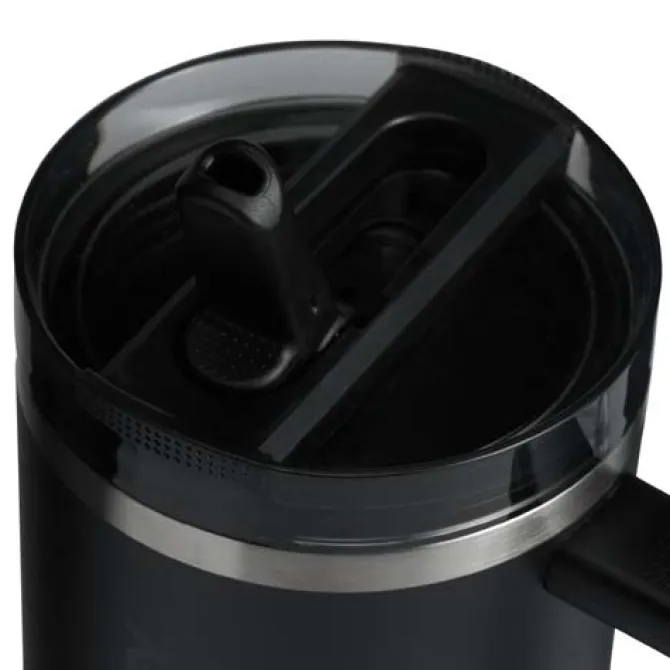 Stanley Quencher® ProTour 1180 ml termoizolowany kubek ze słomką, wykonany z recyklingowanej stali nierdzewnej / Czarny 10097990