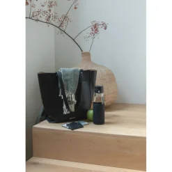 Szklana butelka 650 ml Ukiyo, monitorująca ilość wypitej wody / Czarny P436.721