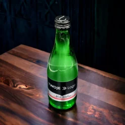 Woda niegazowana w butelce z logo 0,3L / Wielokolorowy KMN02